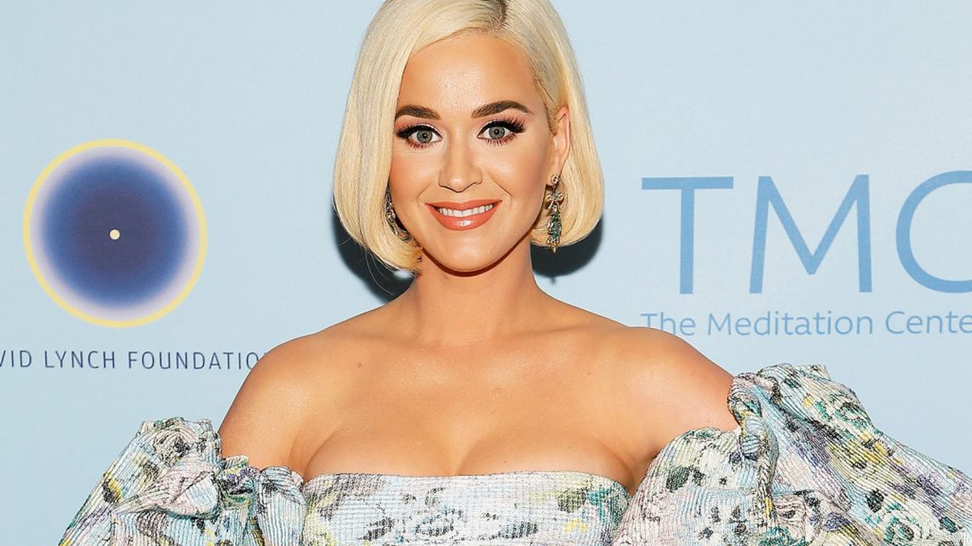 Katy Perry a născut! Cântăreața a devenit mămică și este în culmea fericirii. Priam imagine cu micuța Daisy