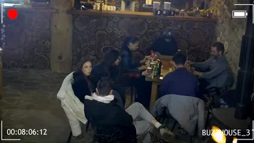 Cât costă o noapte de cazare în pensiunea din Siriu unde s-a filmat Buzz House 3 al lui Selly