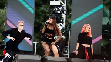 Nicole Cherry câştigă 2.000 de euro pe concert! Artista a dezvăluit ce face cu banii de a ajuns să nu aibă nimic pus deoparte