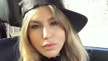 CORINA BUD, criticată de către fani. A apărut nemachiată şi a renunţat să se mai penseze