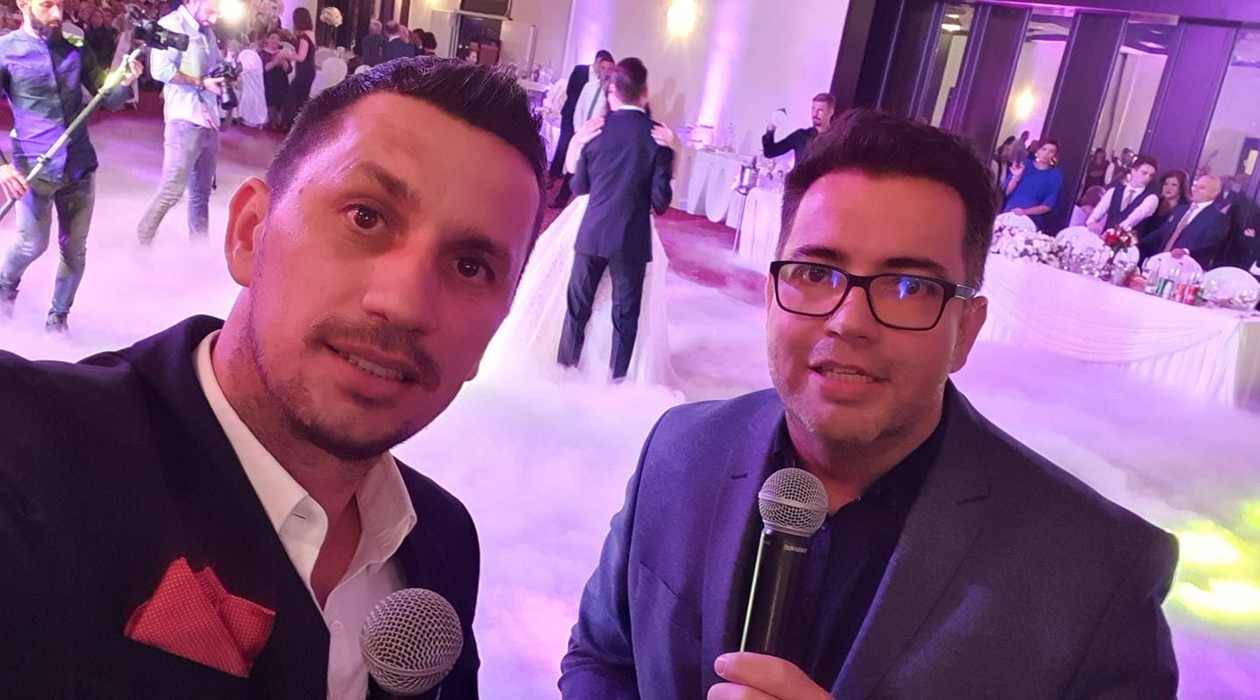Boșii din Antenă 
au concediat ”la pachet” 
doi dintre cei mai cunoscuți prezentatori!