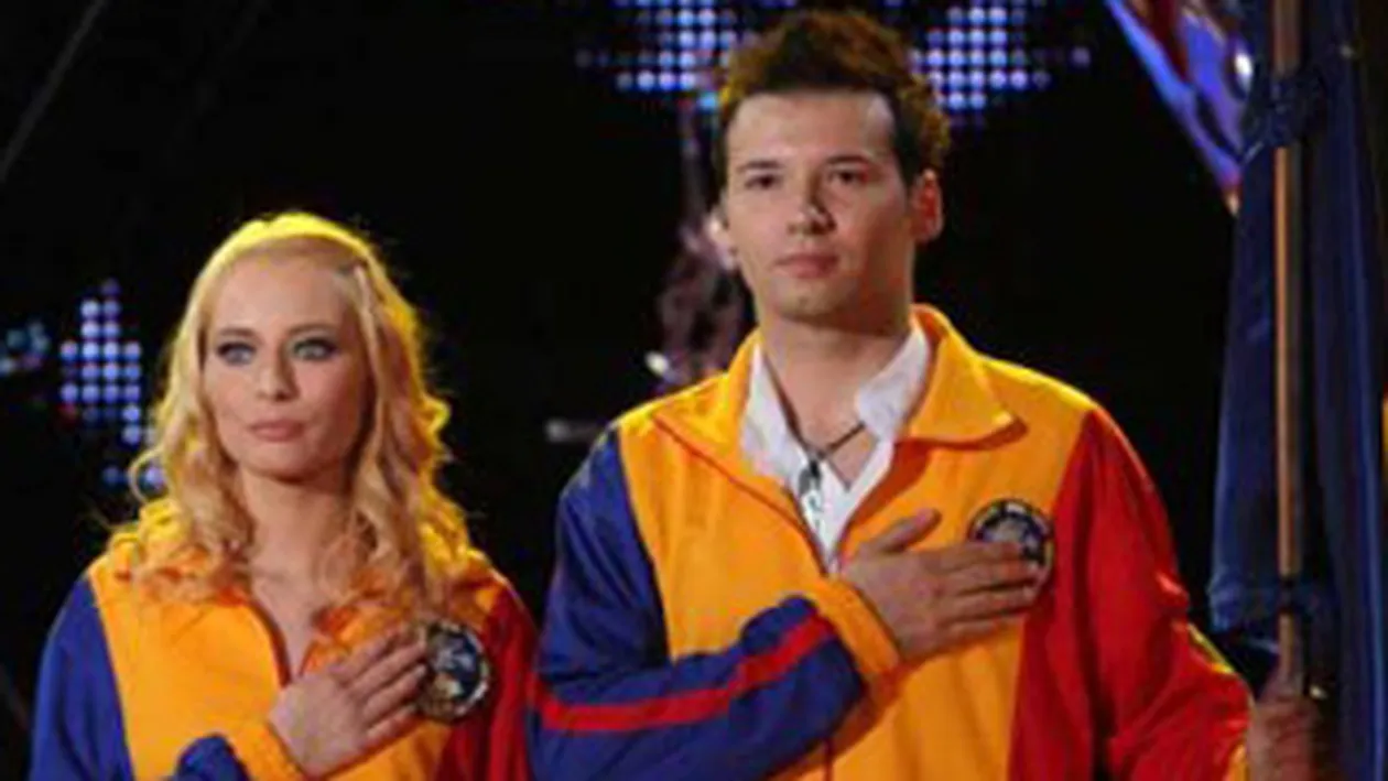 Laura Cosoi a intrat iar la duel