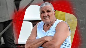 Rică Răducanu a ieșit din spital, dar calvarul nu s-a încheiat! Cum se simte la două săptămâni de la accident: „Am tot spatele vânăt, îmi e greu să respir”