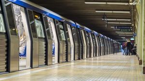 Care este programul Metrorex în minivacanța de Sfântul Andrei și 1 Decembrie