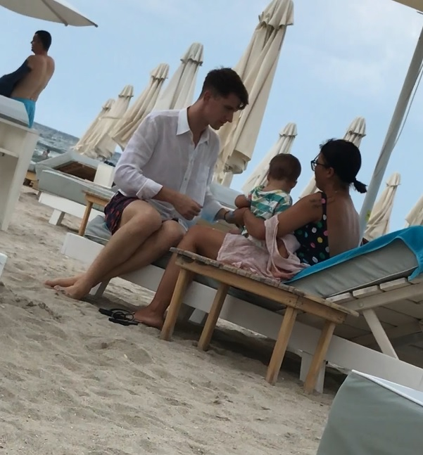 De când s-a retras din showbiz, Andreea Popescu se dedică în totalitate familiei