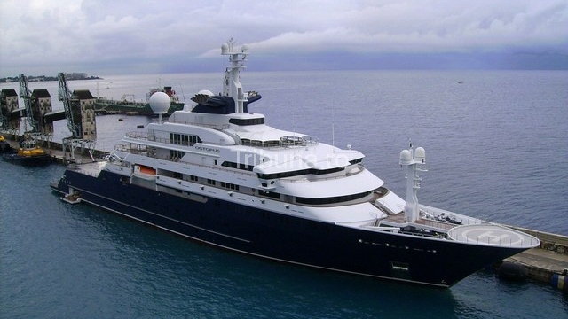 Fabuloasa avere a lui Abramovich: detine cel mai mare yacht din lume si are propriul sau Boeing 767!