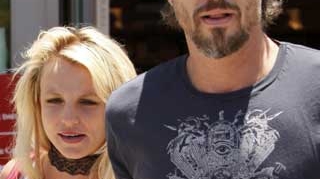 Britney Spears a stabilit data nuntii cu iubitul ei, Jason Trawick!