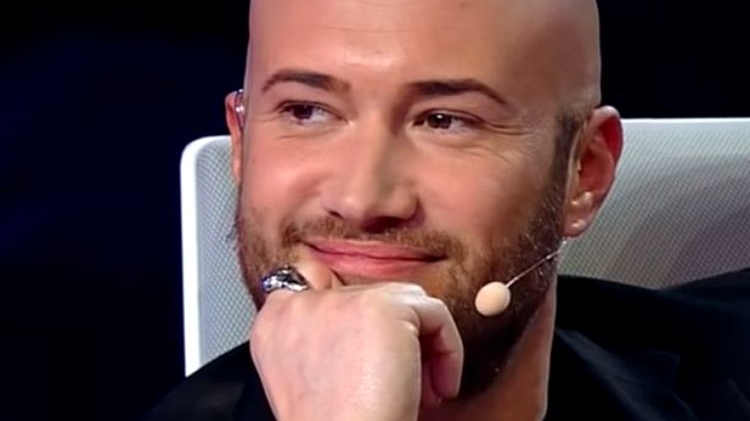 Mihai Bendeac, cu păr! Imaginile făcute publice de fosta lui dirigintă