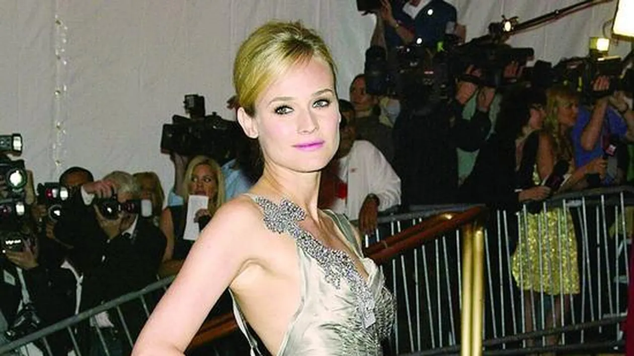 Cu ea o insala Brad pe Angelina