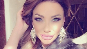 BIANCA DRĂGUŞANU le-a arătat tuturor cum se va îmbrăca de Crăciun!