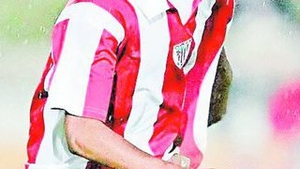 Au doar jucatori nascuti in Tara Bascilor! Singurul fotbalist strain din istoria lui Bilbao, Lizarazu