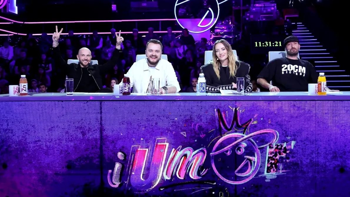 Juratul-surpriză de la masa iUmor. Cine îl va înlocui pe Nelu Cortea, în noul sezon, la Antena1