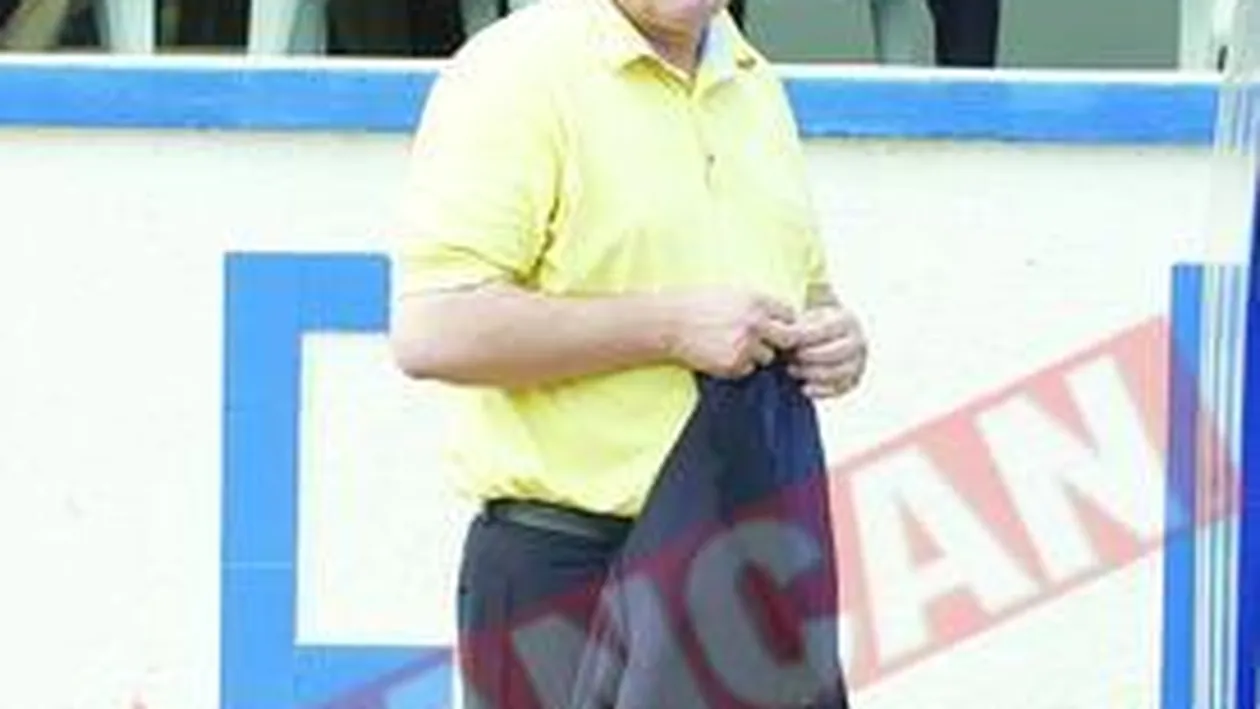 Bugetul filmului inseamna salariile a doua panarame de fotbalisti