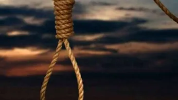 Un barbat din Mehedinti si-a injunghiat tatal dupa care s-a spanzurat!