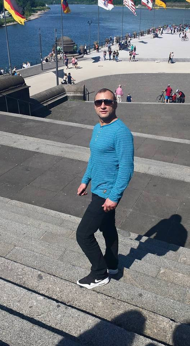 Aşa arată teroristul care voia să arunce în aer Ministerul de Interne