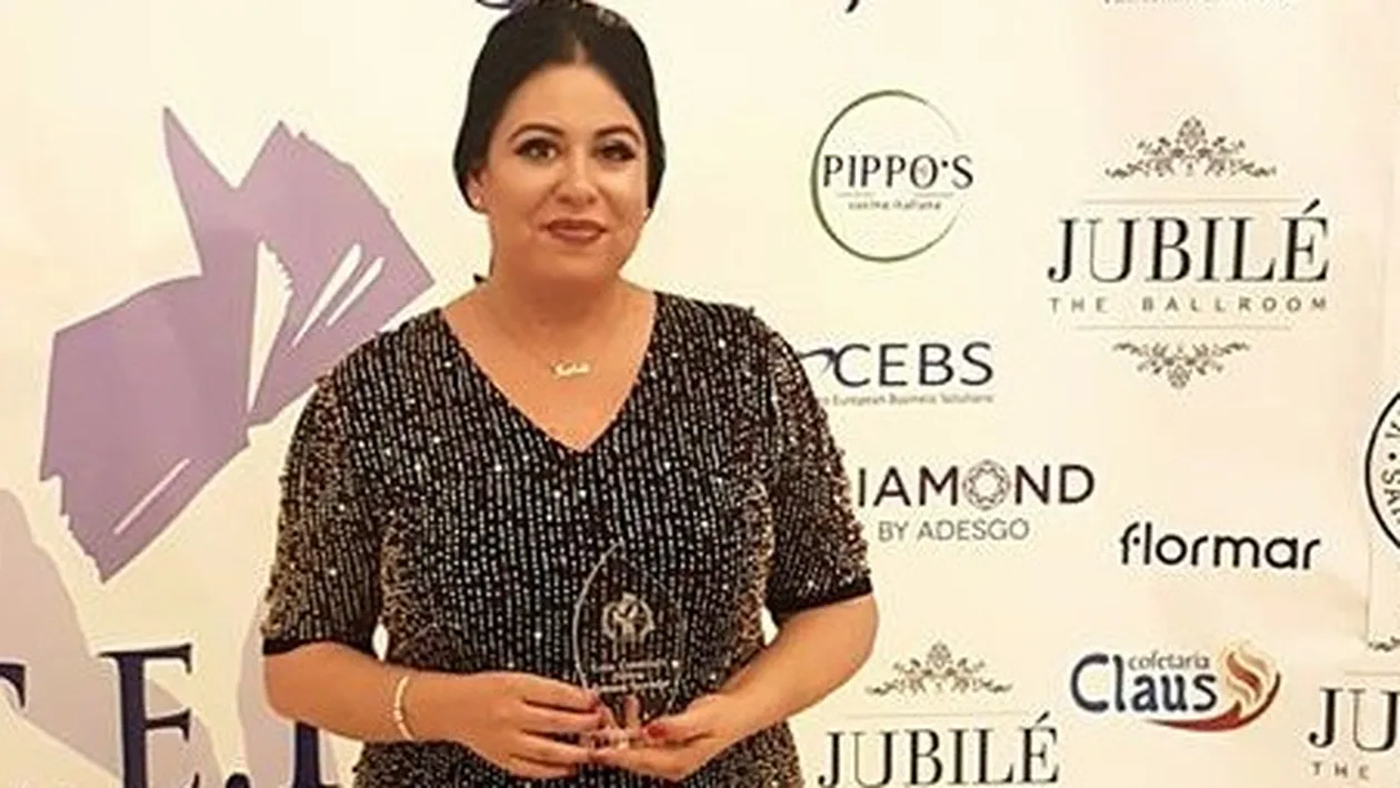 Oana Roman a marcat o nouă apariţie de senzaţie la un eveniment monden! Vedeta a avut parte de o mega-surpriză: ”E prima oară în 27 de ani de viaţă publica!”