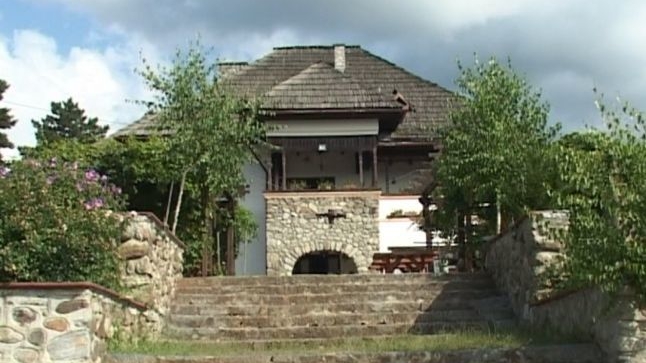 O stradă din satul gorjean Dobriţa va purta numele Regelui Mihai! Motivul pentru care s-a decis asta