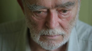 ”S-a îmbolnăvit de inimă rea”.  ALBULESCU a suferit enorm după moartea soţiei sale