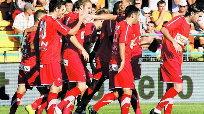 Mucles, varianta Dinamo