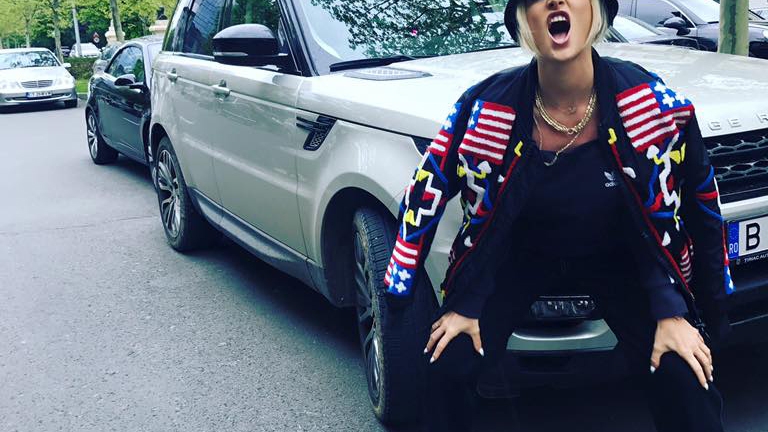 DELIA a rupt tăcerea! Vedeta a spus adevărul despre relaţia cu soacra ei:,,Nu are nicio...''
