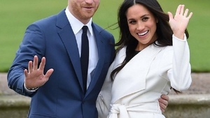 E oficial! A fost făcută publică data completă a nunţii lui Meghan Markle cu Prinţul Harry. Ce tradiţie regală încalcă cei doi în ziua cea mare