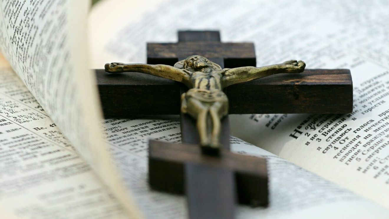 Cea mai puternică rugăciune de Înălțarea Sfintei Cruci. Rostește aceste cuvinte azi, 14 septembrie 2025, și vei scăpa de necazuri!