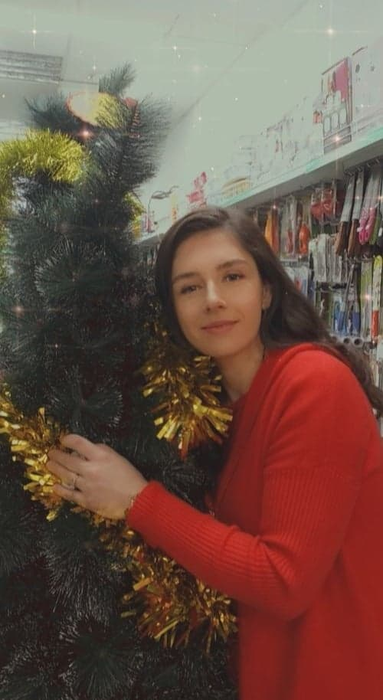 Tânăra dispărută duminică din Slatina este căutată în râul Olt