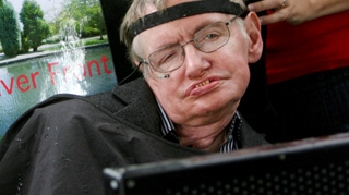 Dan Negru: "Savantul Stephen Hawking este un dobitoc"