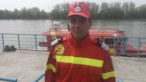 Ionuț Gălățeanu, un pompier tulcean, a salvat un bărbat aflat în stop cardio-respirator: “De 3 ori inima bărbatului s-a oprit, dar Ionuț nu a renunțat!”