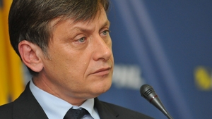 Ministrii PNL si-au depus demisiile! Cine ii va inlocui pe ministrii liberali demisionari
