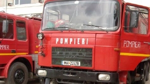 Un pompier de 50 de ani din Vrancea, cercetat pentru că ar fi întreținut relații sexuale cu o fată de 13 ani