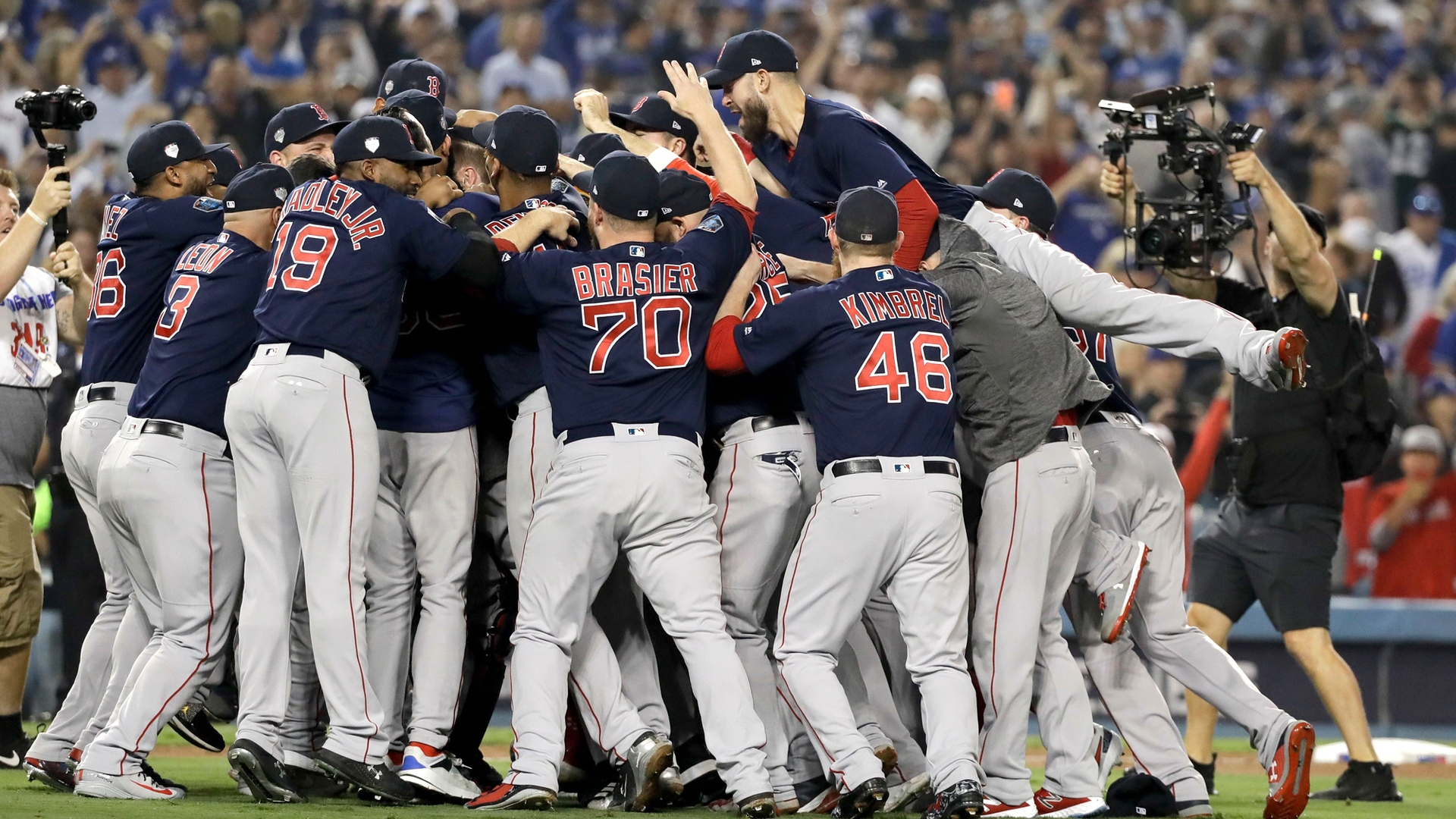 Jucătorii echipei Boston Red Sox, bacșiș URIAȘ într-un club de noapte din Los Angeles