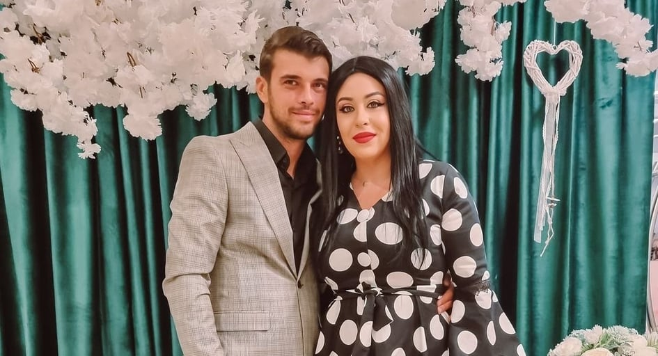 Oana Roman, ce ruşine! Detaliul care i-a scăpat pe internet, după ce a postat o poză cu Marius Elisei, din bucătăria lor