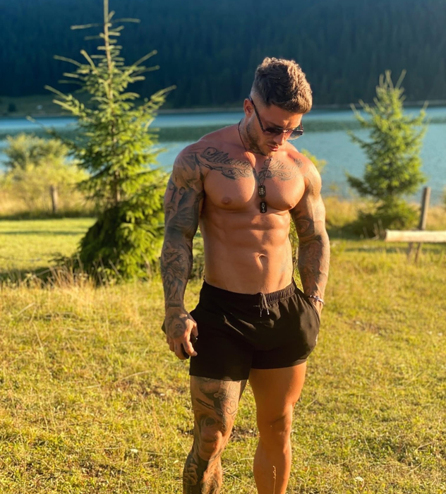 Ispita masculină Daniel Alex de la Insula Iubirii 2026. Sursa foto: Instagram