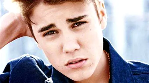 Justin Bieber si-a schimbat look-ul! Solistul si-a lăsat mustaţă pentru a părea mai matur! Îi stă mai bine asa?