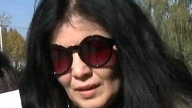 Mesajul tulburător al mamei barmaniţei decedate în Colectiv. ”Alexandra, au trecut 6 luni de când nu ţi-am vazut ochişorii frumoşi”