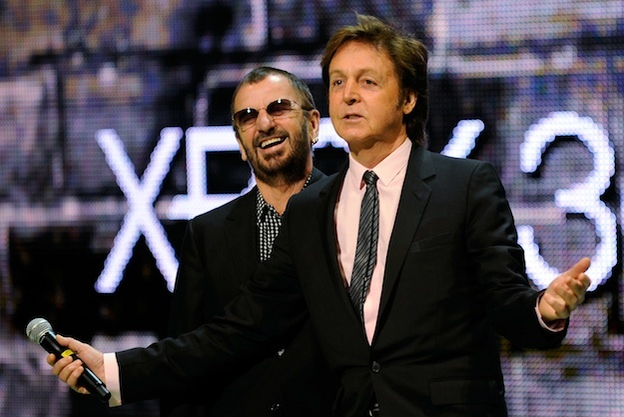 Ringo Starr şi Paul McCartney