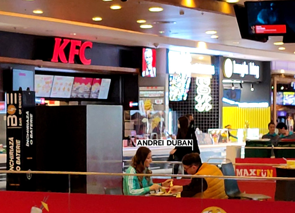 Andrei și Grațiela mănâncă de la fast-food/ Sursă foto: CANCAN.RO