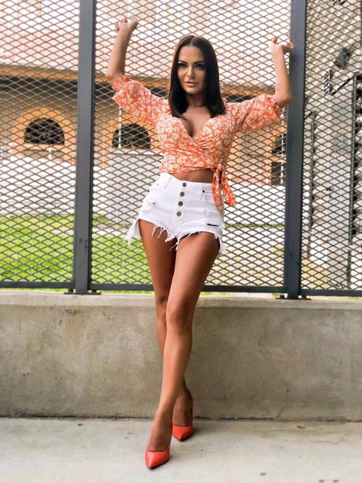 Ce face Andreea Antonescu după divorţ: „Amintirile sunt cele care contează”
