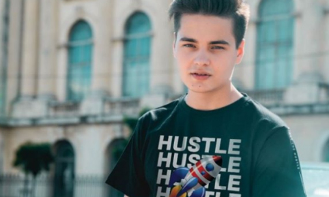 Selly, atac devastator la sistemul de învățământ! ”Elevii sunt traumatizați de profesori comuniști și libidinoși!”