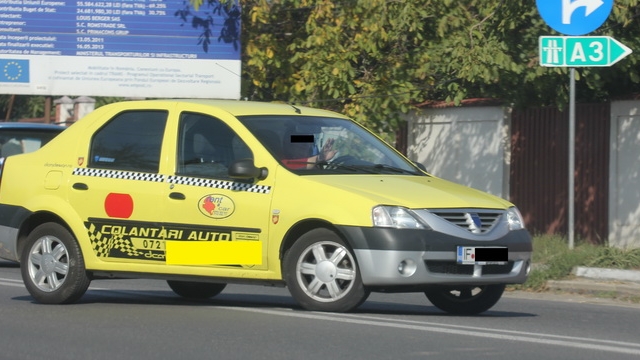 Triada de tip mafiot pe Otopeni si Bucuresti! Ce patesti daca opresti pe unul dintre cele trei taxiuri care au insemnele astea!
