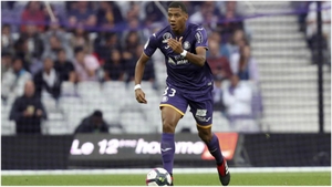 Ce lovitură! Barcelona îl ia pe "noul Varane" încă din această iarnă. Anunțul făcut de L'Equipe