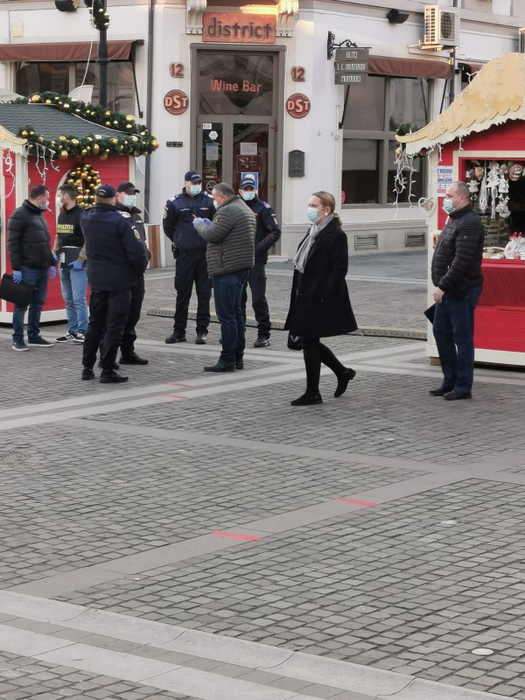 Târgul de Crăciun din Craiova a fost închis de DSV, la nicio oră de la deschidere