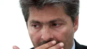 Meniul milionarilor Sorin Ovidiu Vantu si Liviu Luca in arest! Marmelada de dimineata, iahnie de fasole si tocanita de legume