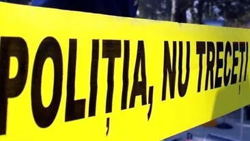 O crimă între frați a fost descoperită înainte de înmormântare, în Neamț