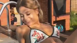 Sora Deliei a arătat tuturor burtica de gravidă! Delia a reacţionat imediat:,,Nu mai ai burtică, dacă rămâi gravidă dispare‘’