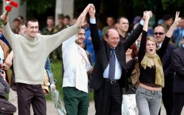 Cei trei jurnaliști au fost răpiți  în 2005