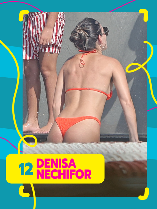 Iuliana Luciu, Delia sau Bianca Drăguşanu, fotografiate în cele mai criminale poziţii. Atenţie, intră în acţiune TOP 30 vedete care şi-au arătat “talentele” la piscină