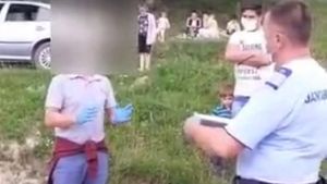 Testat pozitiv COVID-19, un bărbat a plecat la picnic, la cota 1.000, în Sinaia. Jandarmii l-au depistat imediat