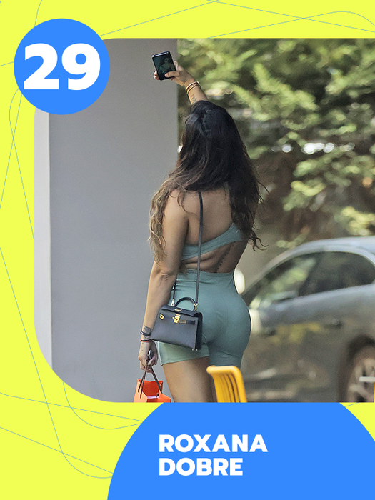 Bianca Drăgușanu, Adelina Pestrițu și Lora și-au făcut zeci de selfie-uri. Intră în acțiune Top 30 dive care au găsit unghiul perfect